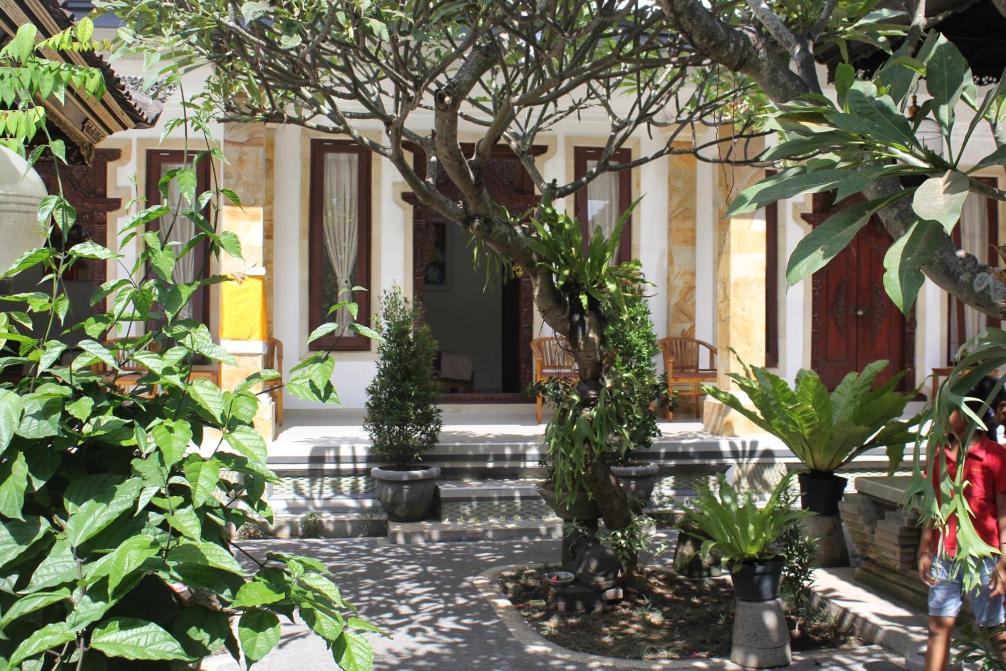 Umah Dauh Homestay Убуд Экстерьер фото